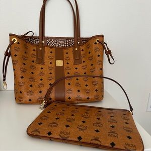 MCM reversible tote with pouch